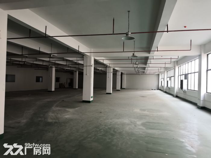 独立园区，标准厂房，环境优美，保安24小时执勤。欢迎来电咨询，出租价格面议