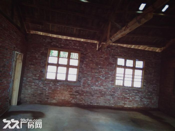 1000平厂房出租！可做仓储、仓库、各类加工厂均适用！新柏油马路，交通方便！-图3